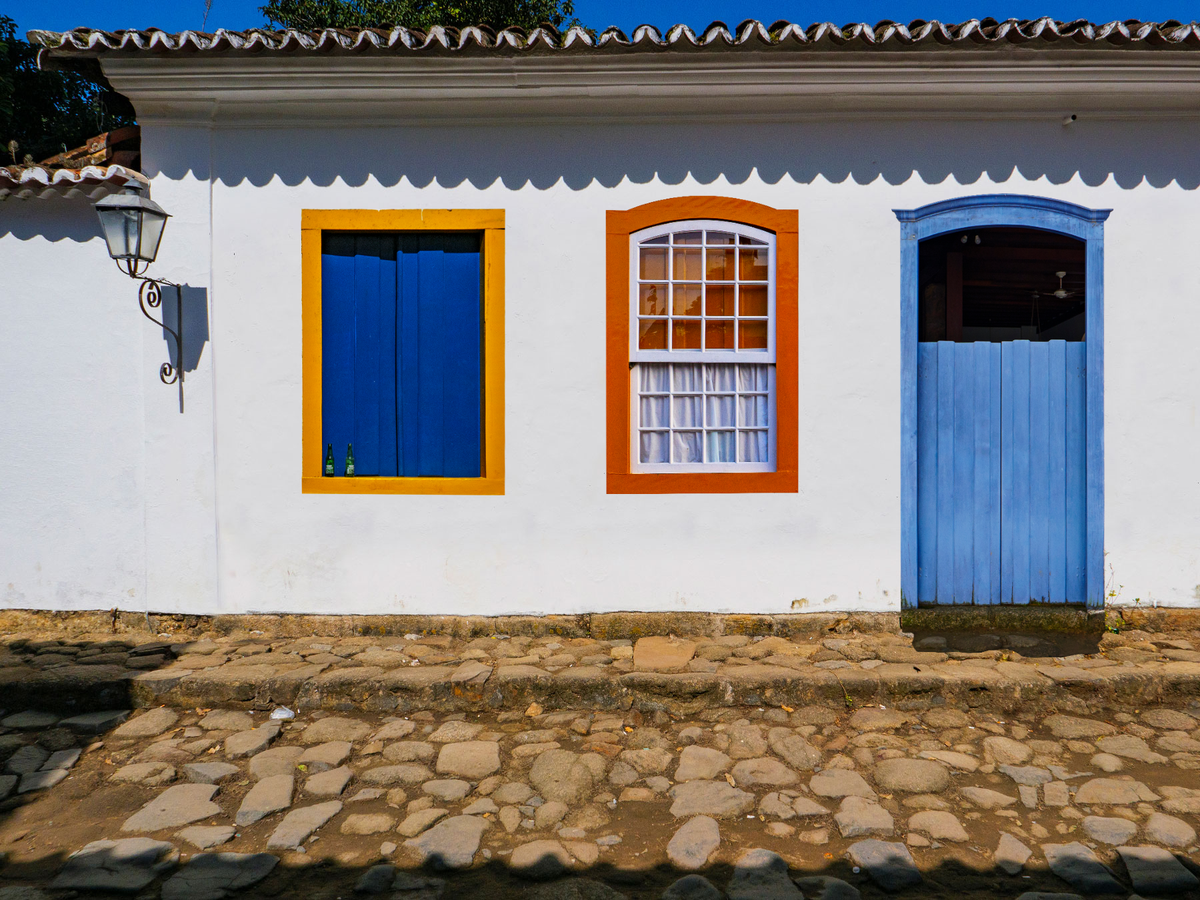 Encoded-Paraty-1